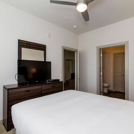 6Th Street Exclusives By Yourent Austin Exterior photo